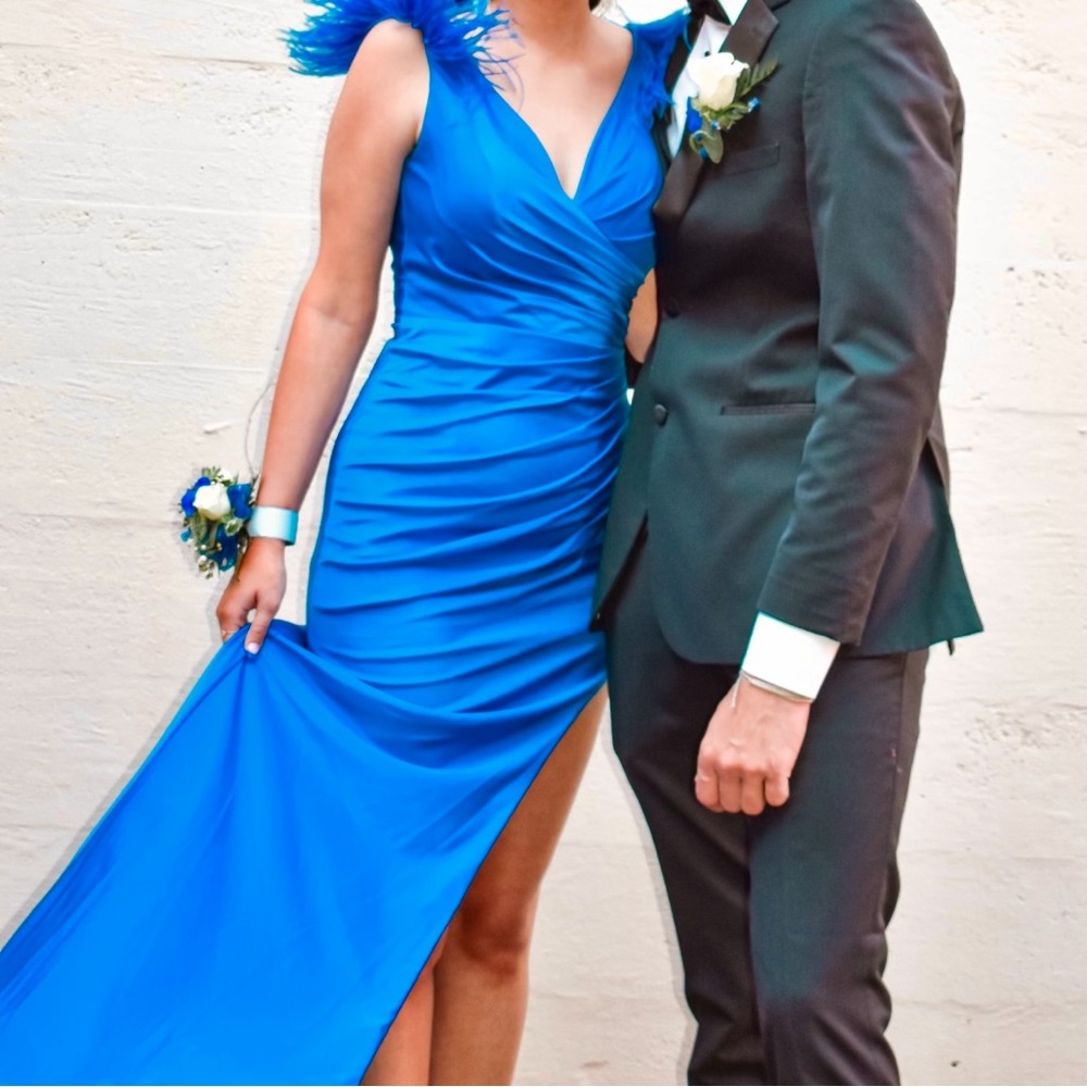 Prom dress worn once Ava Presley
